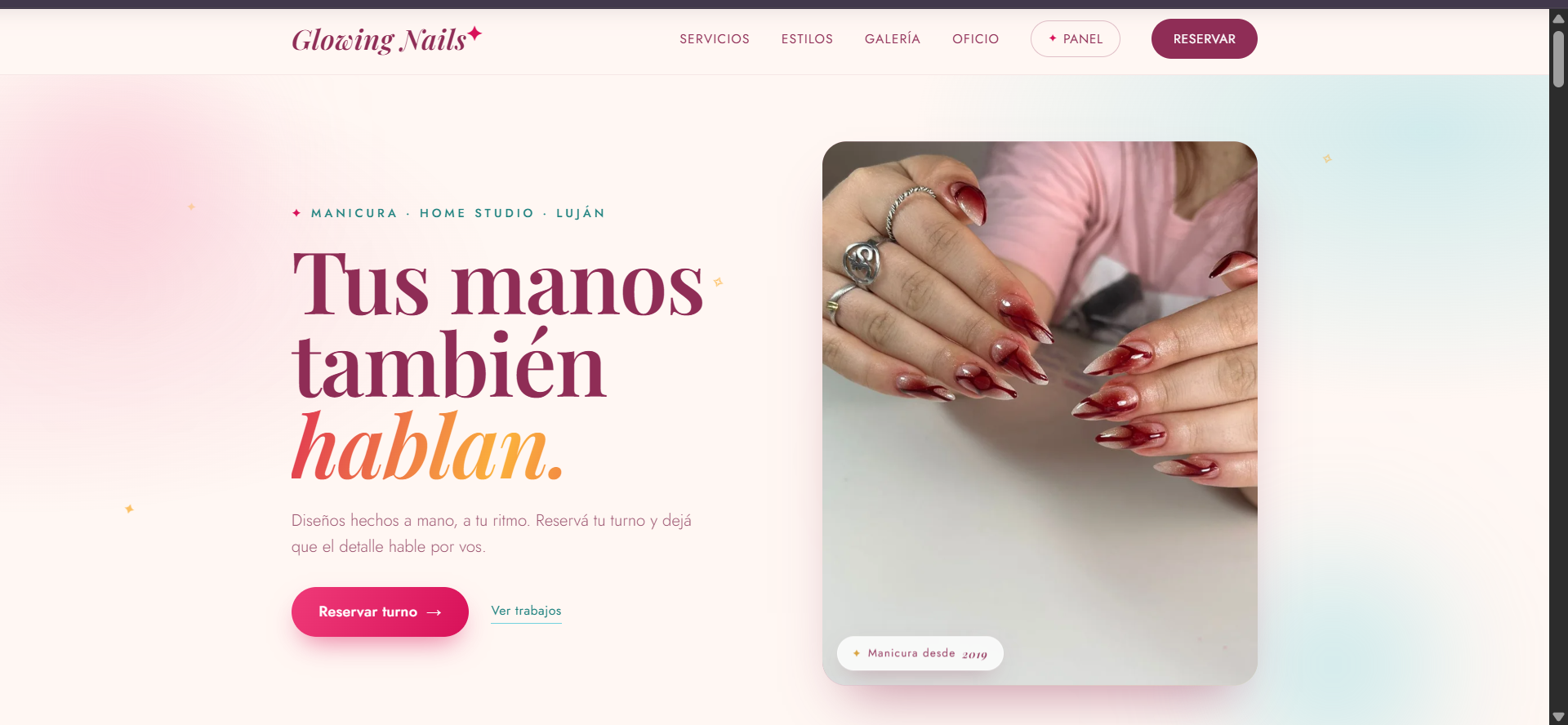 La web de Glowing Nails en vivo